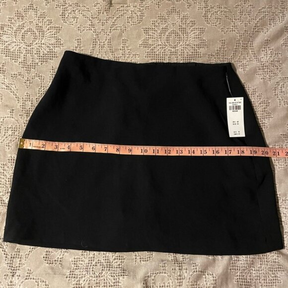 Abercrombie Scarlett Mini Skort Black - Picture 7 of 9